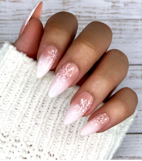 From Simple to Festive: Top 40 Christmas Nails - Chelsea Rose Beauty